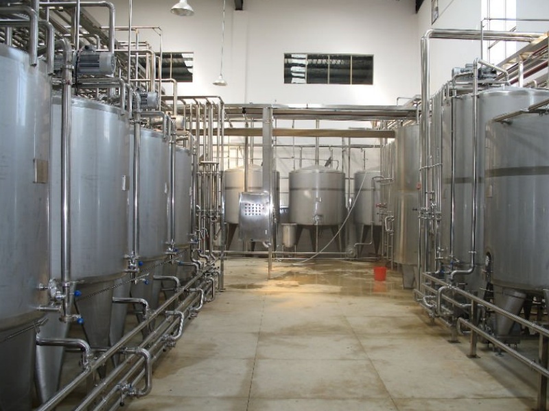 Système de collecte, de refroidissement et de stockage du lait frais